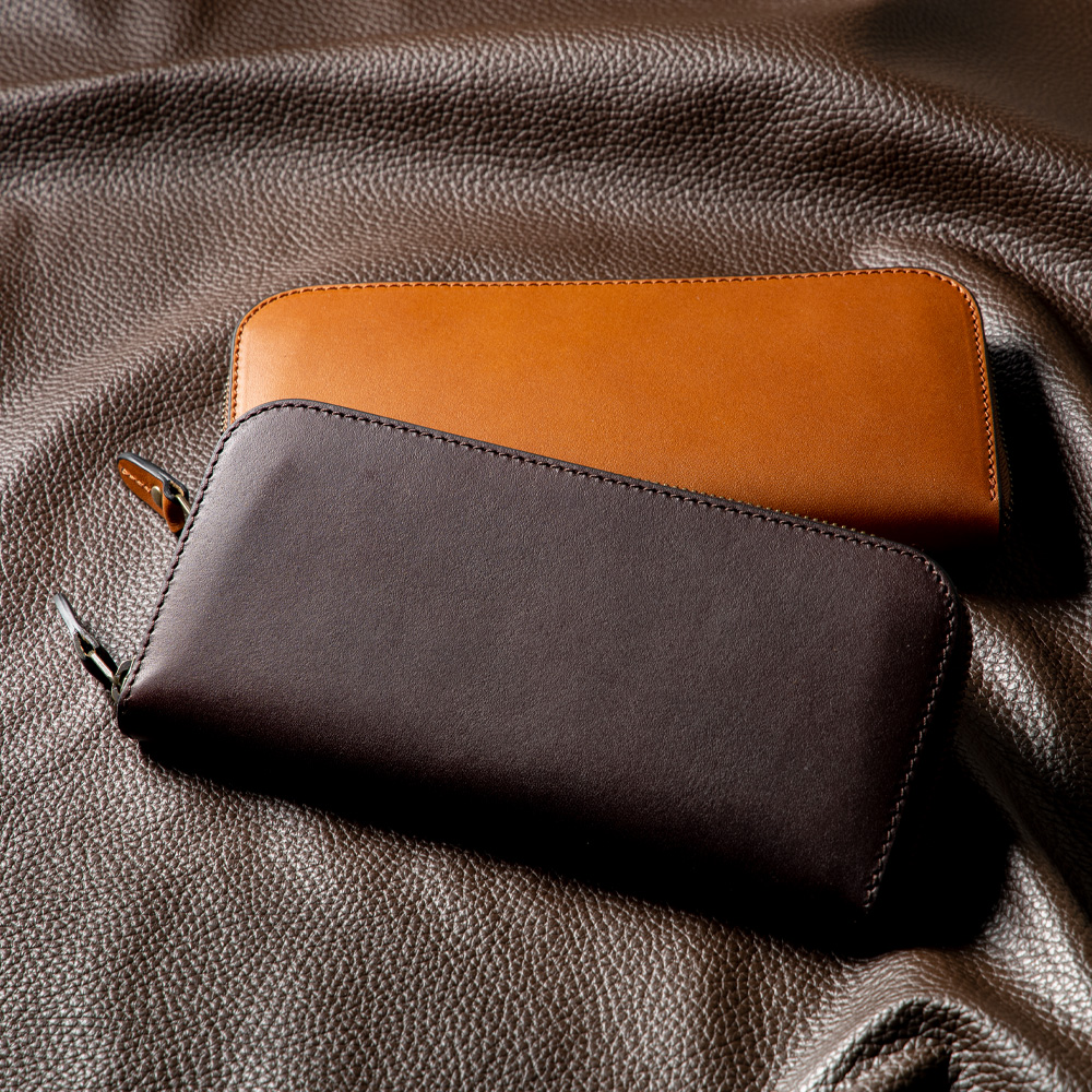 ファスナー長財布 ビゾンテ