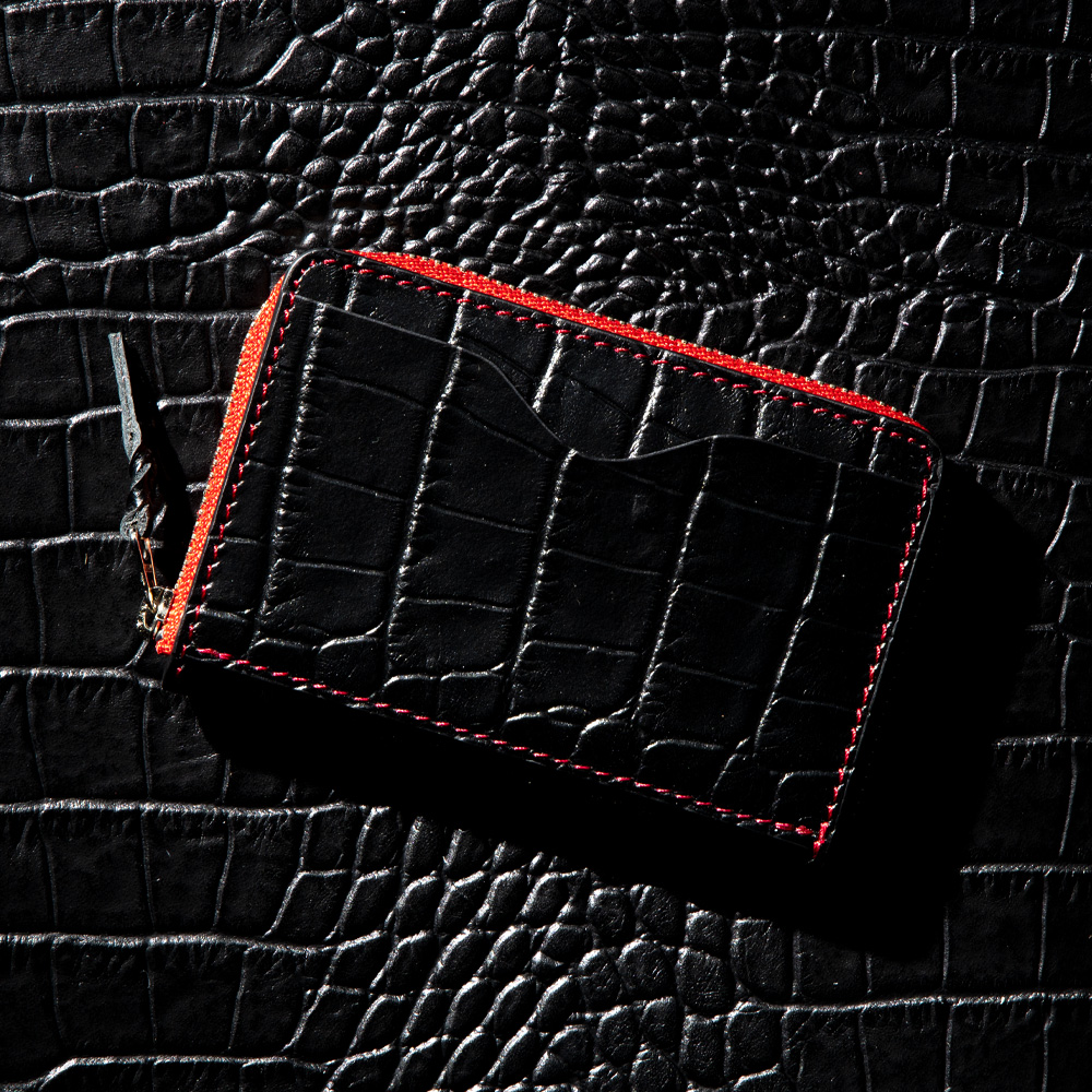 カクコイン外ポケ付き クロコ型押しブラック